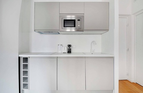Clignancourt Apartment | Peaceful Apartment - 1BR/4P - Sacré Coeur