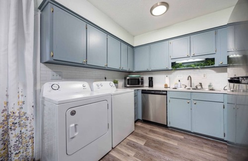 Columbus Apartment | Peaceful APT by Lakebottom w Arcade/8mi FT Benning