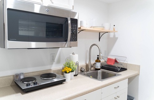 Black Mountain Apartment | Peaceful Black Mountain Getaway Suite 20 Miles From Asheville