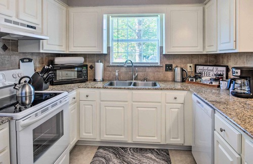 Flowood House | Peaceful Brandon Getaway Near the Reservoir!