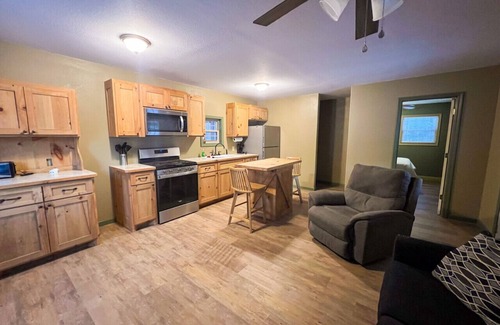 Daisy Cabin | Peaceful cabin <1 mile from Daisy State Park + Private Access to Bear Creek Trail