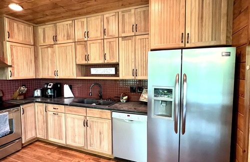 Eagle Rock Cabin | Peaceful cabin with lake view from all 3 floors