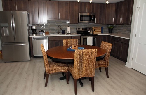 Canandaigua Condo | Peaceful Canandaigua Lake Condo with Lagoon View