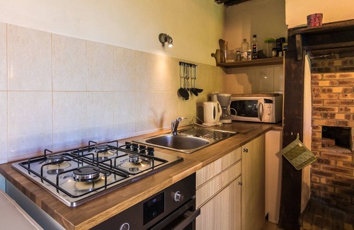 Savignac-Ledrier Cottage | Peaceful Cottage in Savignac