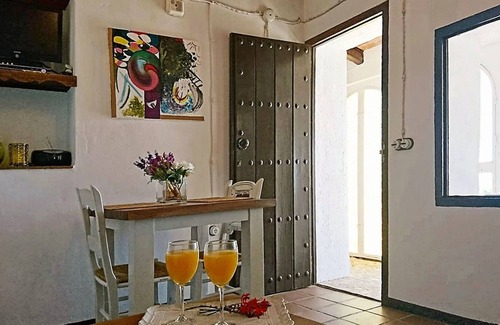 La Joya Cottage | Peaceful Cottage in La Joya with Private Pool