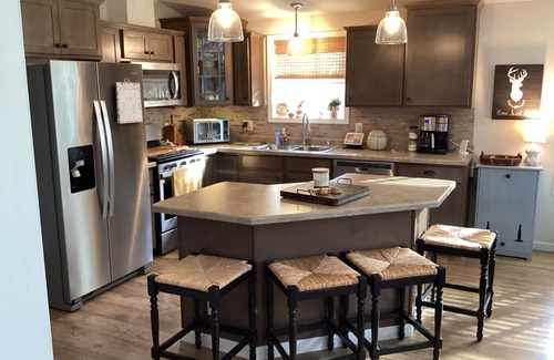 Rome House | Peaceful Cottage on the Pines Golf Course, so close to Sand Valley Golf Resort!