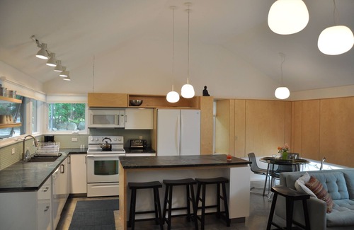 Rockport House | Peaceful Cottage Retreat