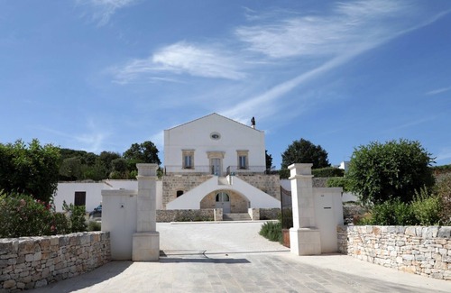 Castellana Grotte Apartment | Peaceful countryside apartment in the heart of Puglia.