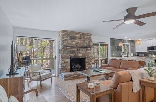 Pisgah Forest House | Peaceful Dog-Friendly Cottage in Pisgah Forest with 1+ Acre of Green Space