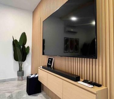 Subang Jaya House | Peaceful Escape - Landed Endlot House Subang Jaya