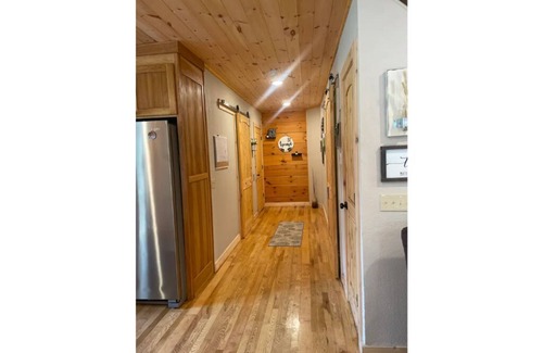 Pelsor Cabin | Peaceful FamilyCabin ,sleeps 8, pet friendly