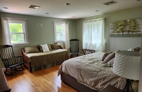 Assonet Other | Peaceful farm house located in central Southeastern Massachusetts's