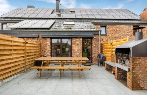 Lessive House | Peaceful Farmhouse, Lessive, cleaning included