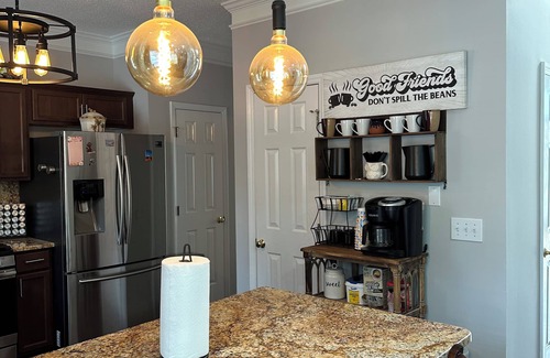 Greensboro House | Peaceful Getaway Minutes from PTI Airport