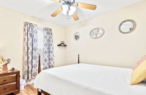 Jeffersonville House | Peaceful Getaway Near Red River Gorge & Cave Run!