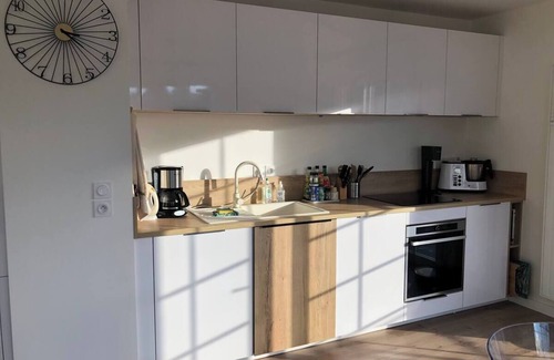 Benerville-sur-Mer Apartment | Peaceful Haven - just 100m from the Beach