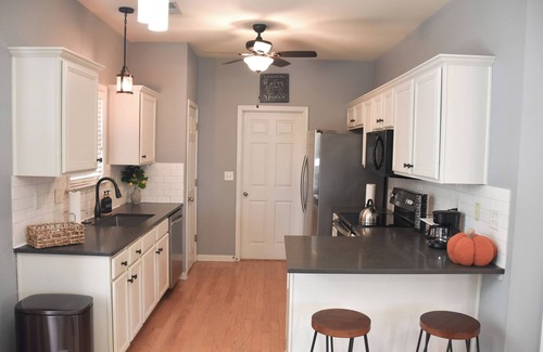 Memphis House | Peaceful Home near River and St Jude