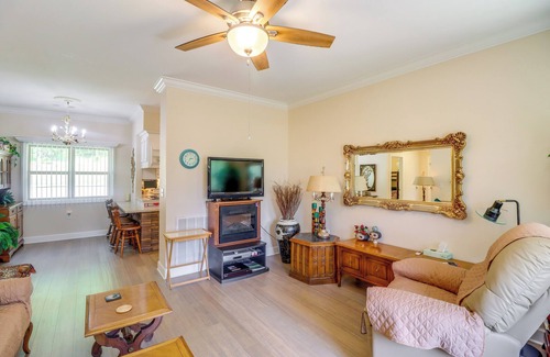 Edgemont House | Peaceful Home w/Patio Near Greers Ferry Lake