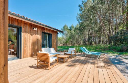 Sanguinet House | Peaceful house on the edge of a forest