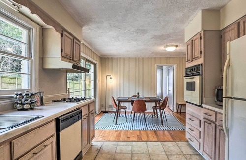 Clairmont Heights House | Peaceful House w/ Yard Near Downtown Decatur!