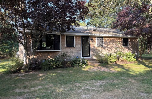 West Tisbury Cottage | Peaceful Island Getaway with Pool and Exclusive Beach Pass