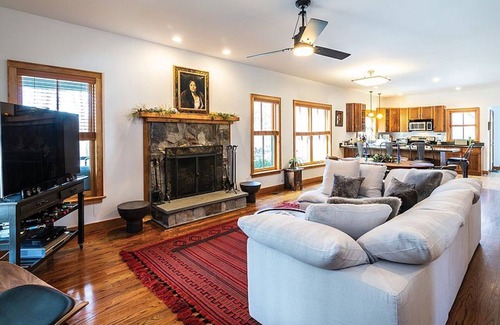 Shelter Island House | Peaceful Island Retreat