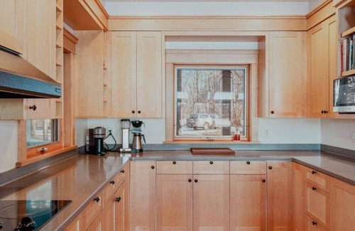 Crosslake House | Peaceful lake house on Whitefish Chain w/2 King beds, dock, LilyPad, SUP
