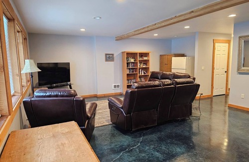 Port Angeles House | Peaceful lake house nestled in the Olympics on beautiful Lake Sutherland