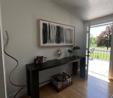 Athens House | Peaceful Lakefront and Fireplace Getaway Upstate Escape