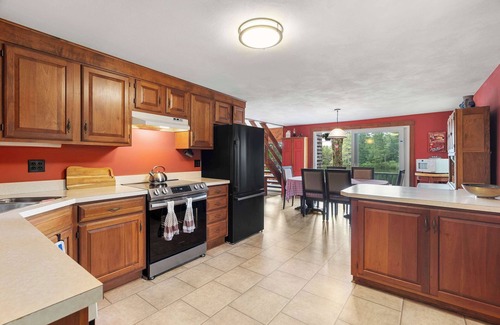 New Durham House | Peaceful Lakefront Retreat Stunning Views Hot Tub Private Dock