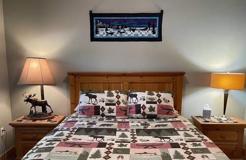 Knik-Fairview Apartment | Peaceful Lakeside Getaway on the Historic Iditarod Trail
