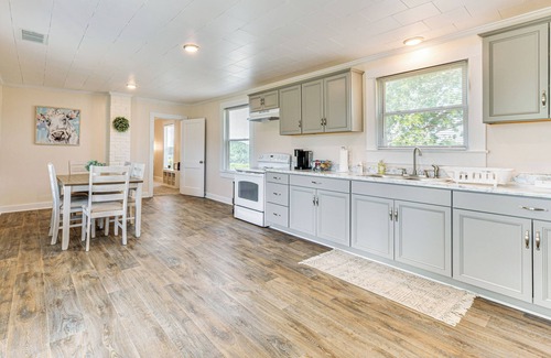Lenoir House | Peaceful Lenoir Home w/Valley & Mountain Views!
