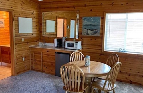 Alger Cabin | Peaceful Log Cabin Perfect for Cozy Couples' Retreat | Scenic Riverfront