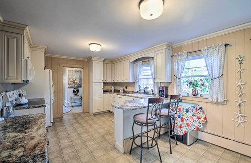 Bath House | Peaceful Maine Home w/Patio: Ocean Inlet Getaway!