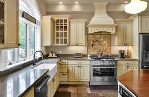 Bryant Pond House | Peaceful Mountain Oasis