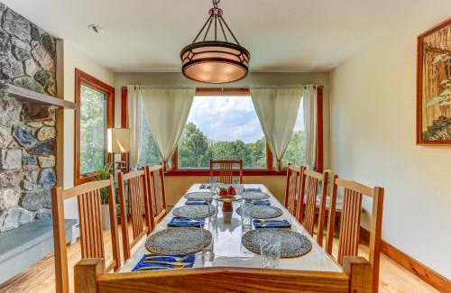 Beemerville House | Peaceful Mountian Oasis Firepit, Hot Tub, Sauna!