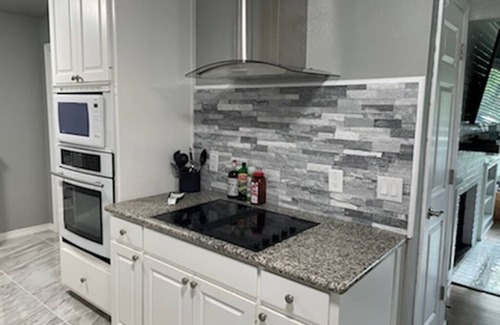 Tulsa House | Peaceful neighborhood within minutes to many of the greater Tulsa venues