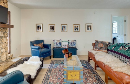 Fellowship House | Peaceful Ocala Vacation Rental w/ Private Hot Tub