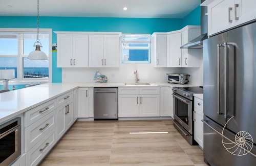 Islamorada Villa | Peaceful Palms #15 ~ 3 Bed / 3 Bath Islamorada Villa W/ Unobstructed Ocean Views