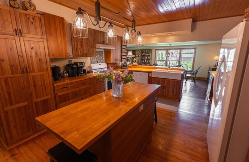Pepin Other | Peaceful Pepin Farmhouse Getaway