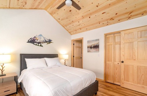 Murphy Cabin | Peaceful Pines Cabin