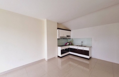 Ha Long Apartment | Peaceful Place for Friends and Family in Halong City