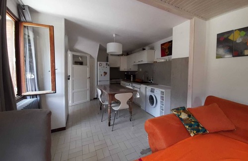 Le Bourg-d'Oisans House | Peaceful Private House, 4kms from Bourg d'Oisans