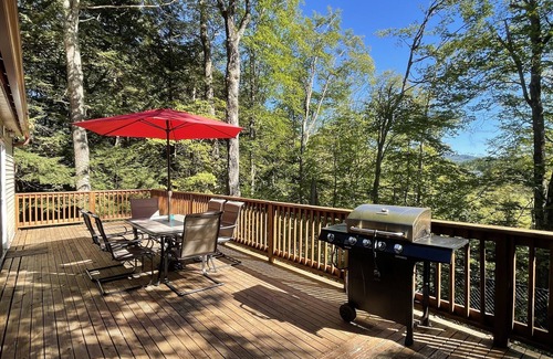 Thornton House | Peaceful Relaxing Lodge in Waterville Valley