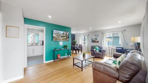Virginia Village House | Peaceful retreat in quite neighborhood
