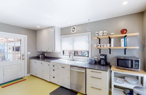 Seattle Metro Area House | Peaceful retreat near the city with private yard, patio, cheerful interior, W/D