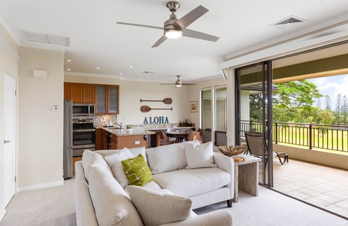 Kapalua Condo | Peaceful retreat with panoramic golf course beauty