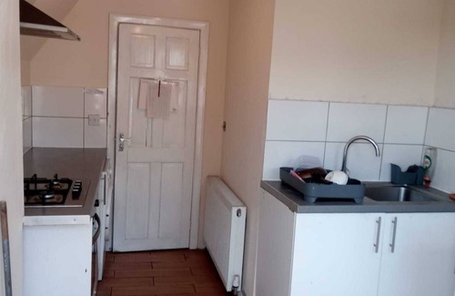Stratford House | Peaceful room in a 4 Bedroom, 2 bathroom shared house