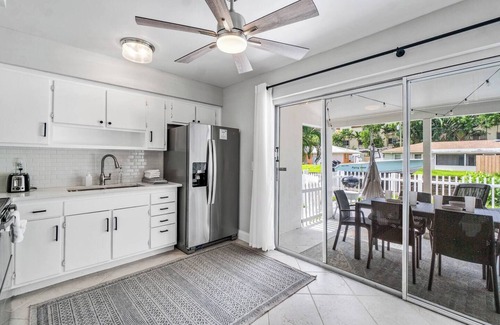 Gulf Stream House | Peaceful & Roomy Waterfront Delray Beach House