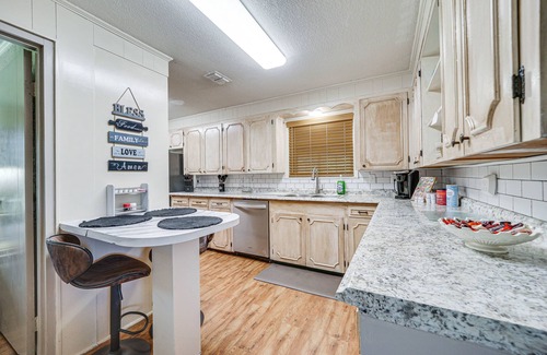 Lockesburg House | Peaceful Sanctuary - 1 Mi to Wildlife Refuge!
